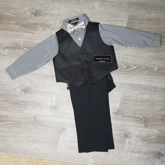 Andrew Fezza NWT 4 peice suit size 3t & 4t - Picture 4 of 5